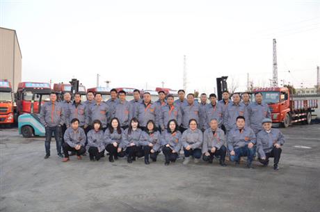 凱安物流-員工合影