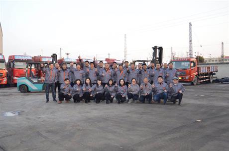 凱安物流-員工合影